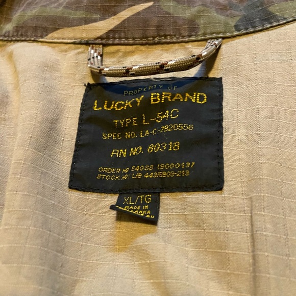 Lucky Brand Men’s Camo Patchwork Button Up Light Jacket. - Picture 5 of 7